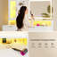 Meuble-lavabo cannelé de 42,5 po avec miroir à écran tactile, station de charge et lumières RVB, et coiffeuse avec 3 tiroirs, armoire et tablettes-949776024