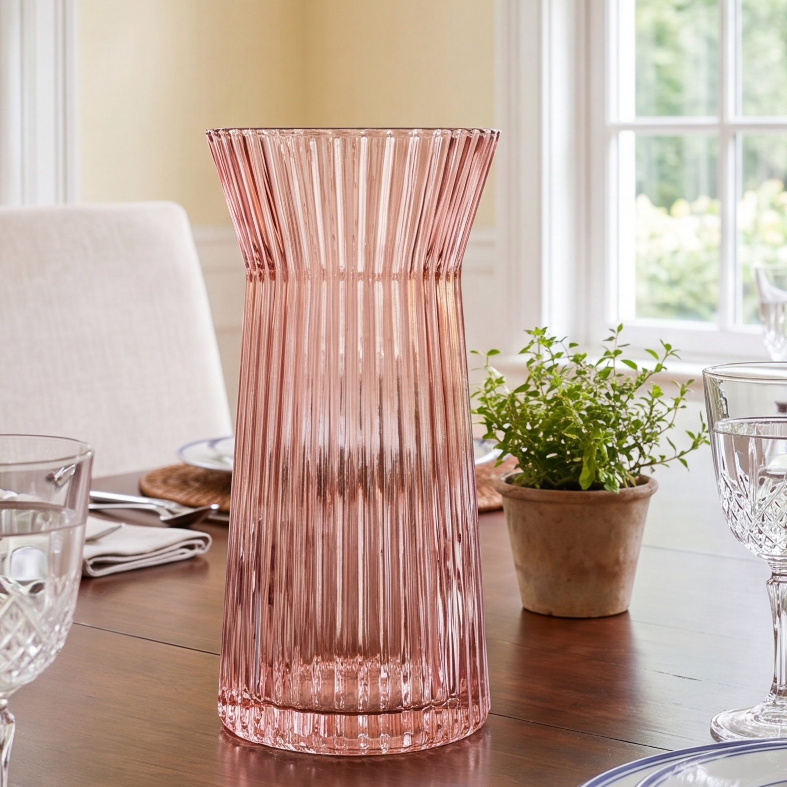 Arianna Table Vase