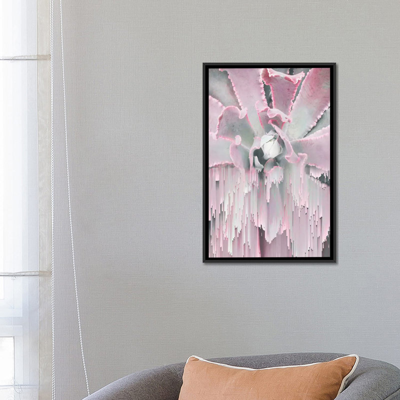 «Glitched Succulent I» non disponible sur toile, H 26 po x l 18 po x P 1,5 po, Toile avec cadre noir, Pas de tapis