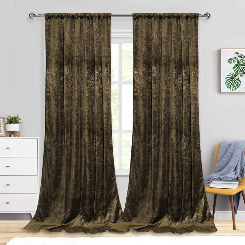 Paire de rideaux occultant en velours Jekhi, Cacao hollandais, L 52 po x L 84 po