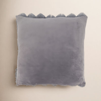 Aldina 18" x 18" Throw Pillow