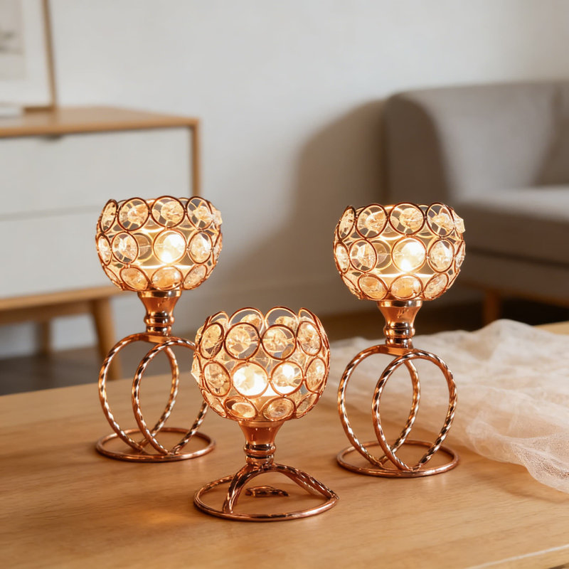 Élégant porte-bougie en cristal à 3 bras, centre de table en métal doré pour décoration de salon, de Noël et de salon