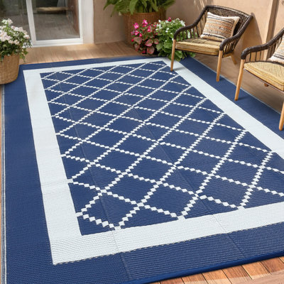 Modern Geometric Outdoor Waterproof Rug  Easy Clean, Non-Slip, Lightweight Reversible Plastic Straw Mat for Patio, Deck, Porch, RV, Balcony, Beach