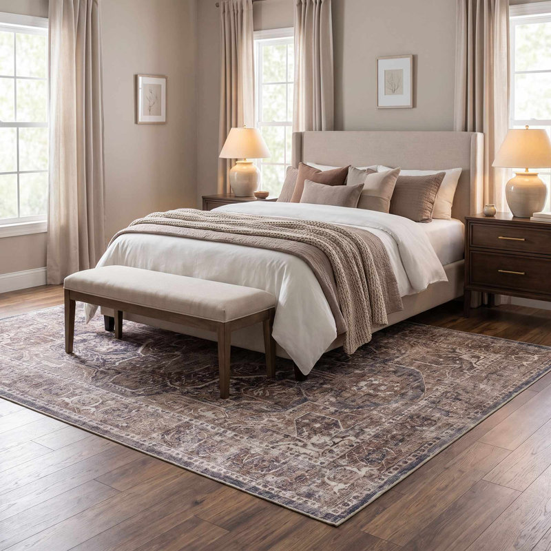 Oriental Indoor Rug, 2'7" x 7'10"