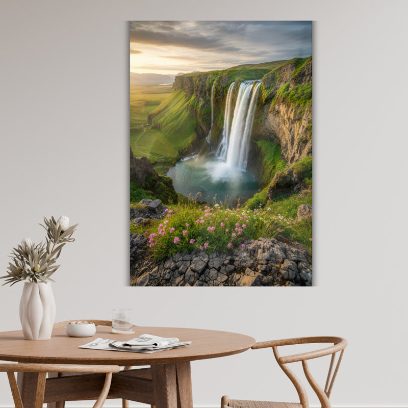 Tableau mural en verre trempé au coucher du soleil sur une cascade, H 16 po x l 12 po