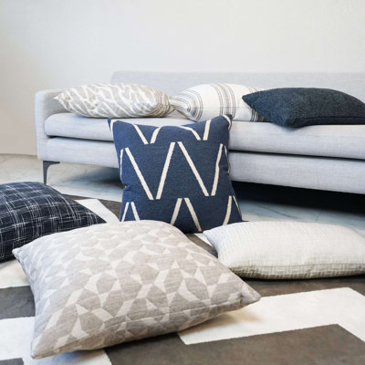 South Hampton Pillow Cover & Insert