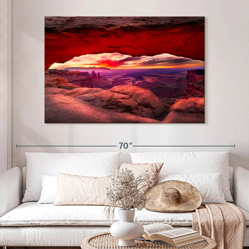 Alvord Mesa Arch Fiery Sunrise, H 34 po x l 51 po