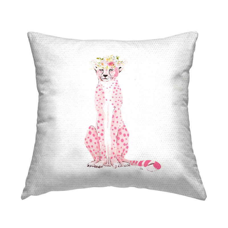 Coussin d'extérieur à couronne de fleurs rose guépard imprimé par Patricia Pinto