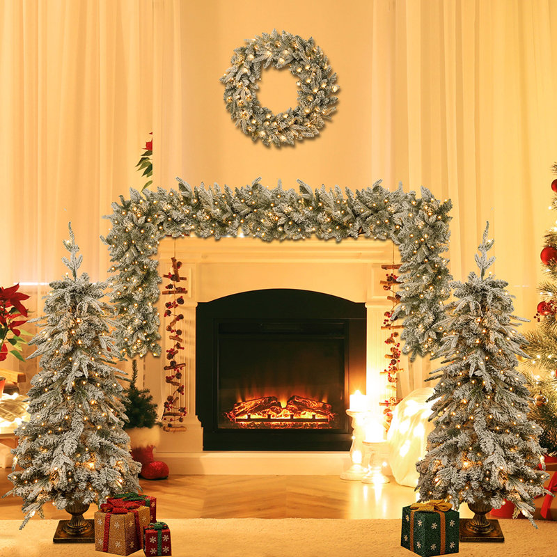 Ensemble d'arbre de Noël artificiel 4 pièces avec guirlande et 2 arbres d'entrée