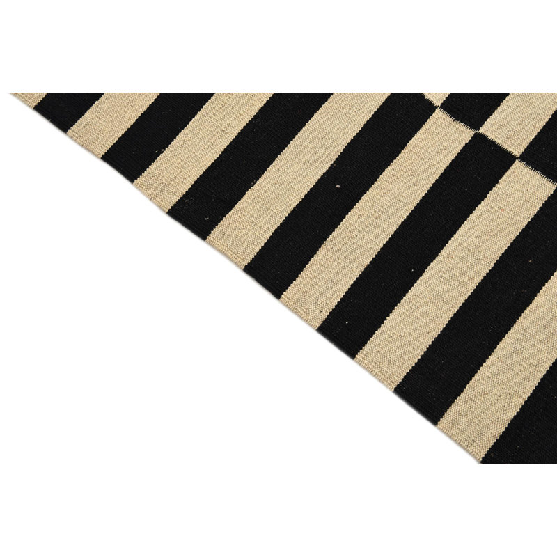 Tapis noir et blanc Parrett