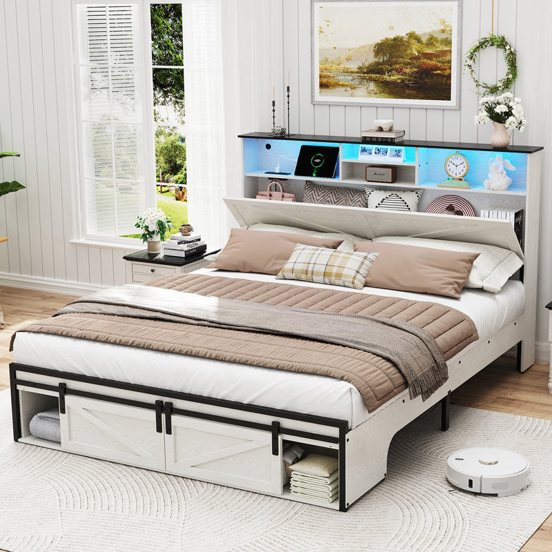 Base de lit grand format Farmhouse avec tête de lit, station de charge et lumières DEL personnalisables, blanc, Grand lit