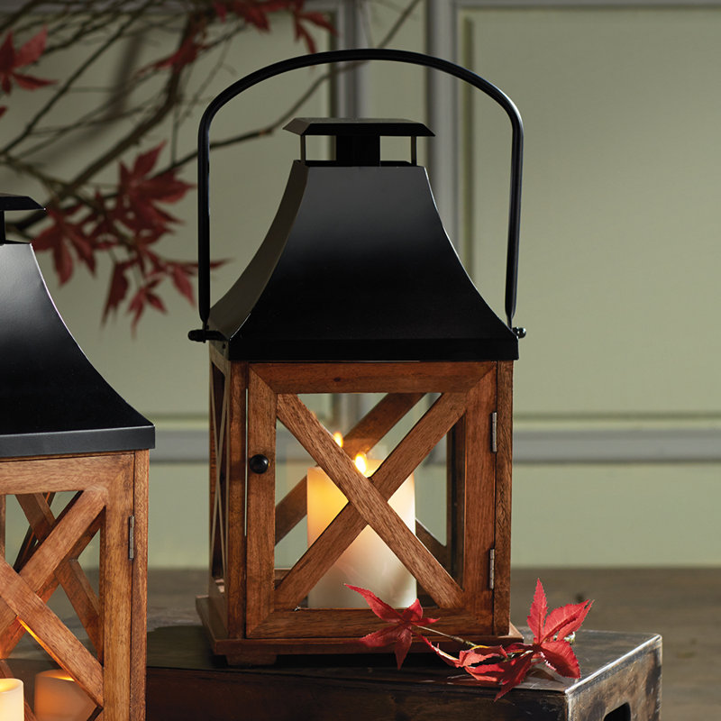 Hyuk 16.75 " Lantern