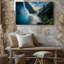 Reproduction d'art sur toile, "Une cascade à couper le souffle" en cascade sur des falaises verdoyantes escarpées par Vibrant Foliage Under A Soft-1432401233