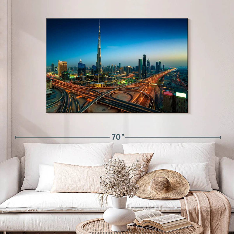 Sirci, autoroute de Dubaï la nuit, H 32 po x l 48 po