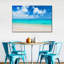Une plage sur toile-670702284