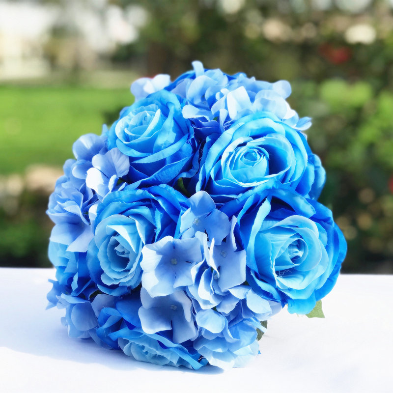Agencement floral artificiel roses et hortensias, Bleu
