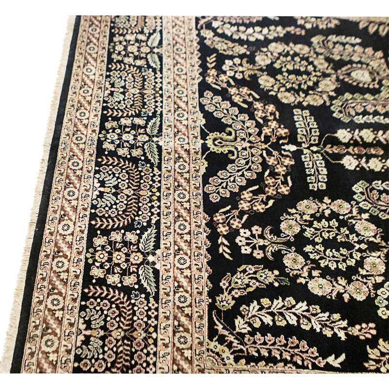 Tapis noir et noir noué à la main de haute qualité
