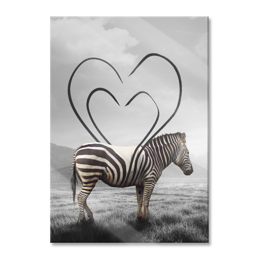 Glasbild Zebra mit Herzbotschaft in der Savanne