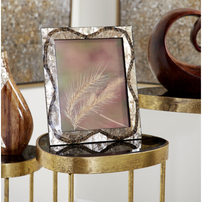 Ilyana Gold Ceramic Matte Picture Frame
