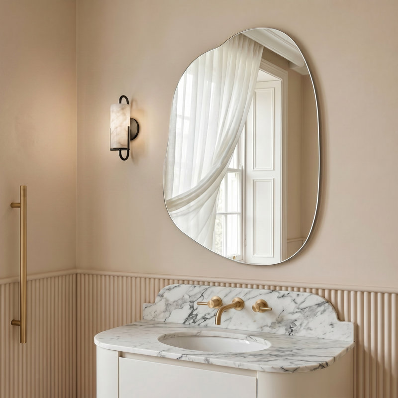 Free Form Mirror