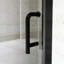 Porte de douche pivotante demi-cadre l 34 po x H 72 po au fini noir mat-112343074