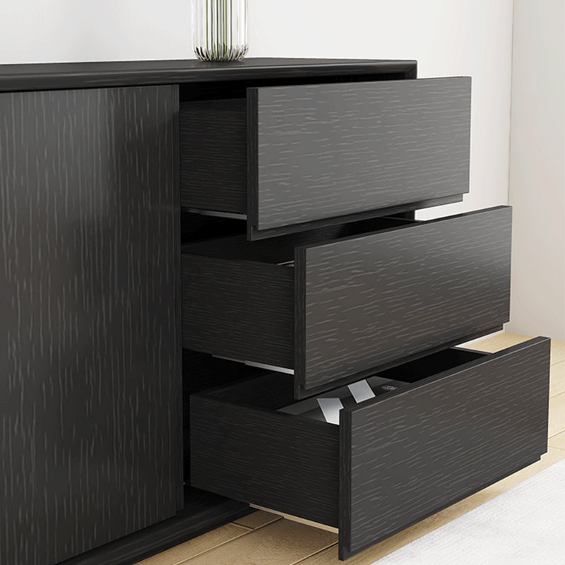 Halstead, Black