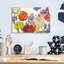 "Fleurs colorées sur fond blanc" par Carol Rowan-83748694