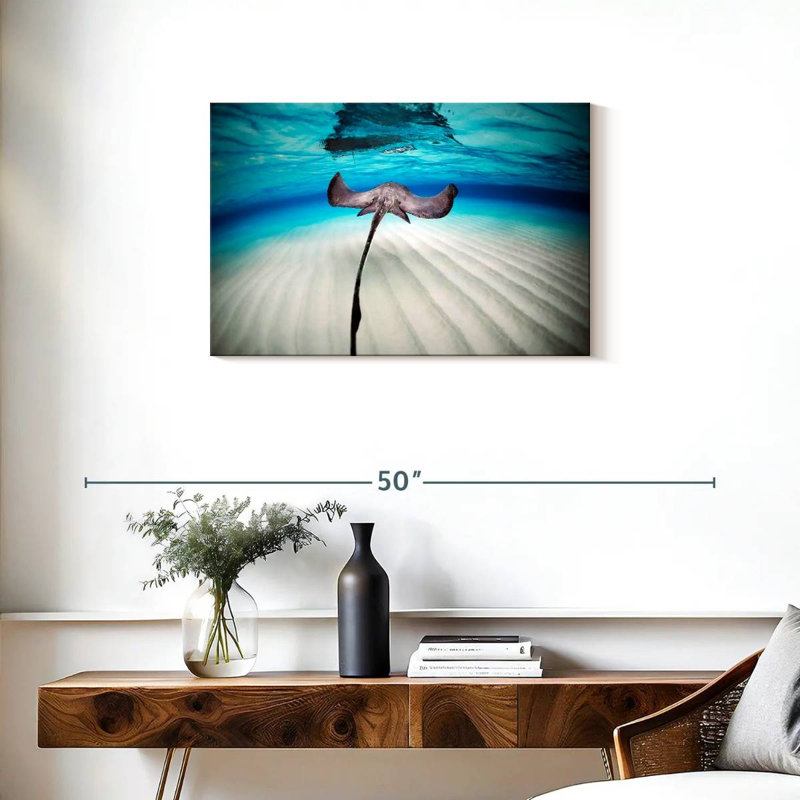 Brampt Stingray Underwater Scenery, 20" H x 30" W