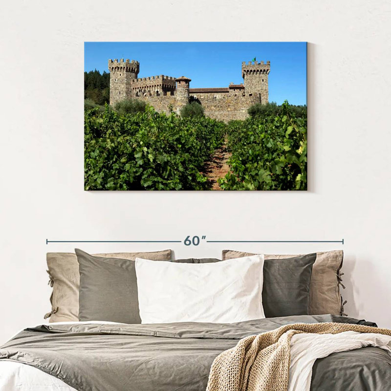 Lilie Napa Valley Castle, H 30 po x l 45 po