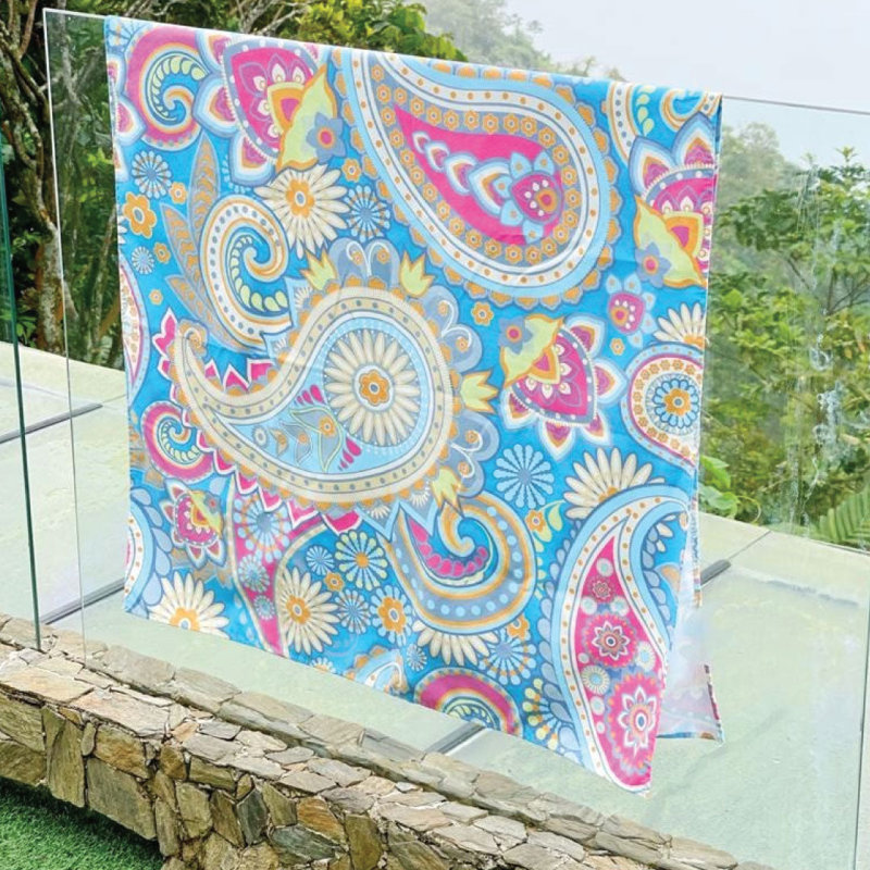 Carolee Lightweight Beach Towel