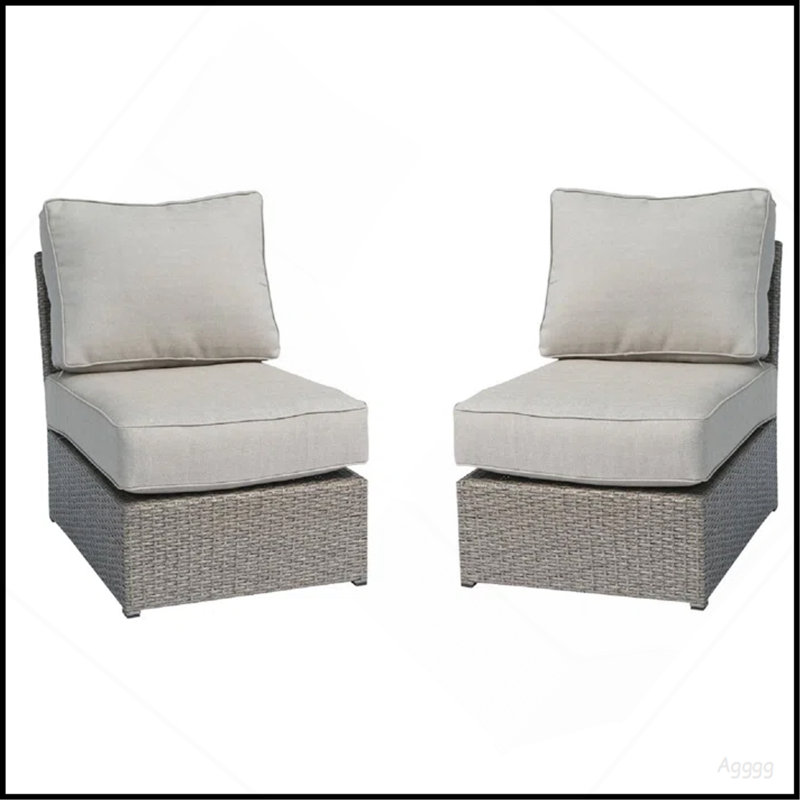 Chaise de patio avec coussins entièrement assemblée