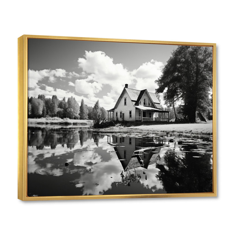«Farmhouse Country Reflections», reproduction sur toile, 24" H x 32" W, Cadre flottant doré