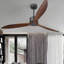 Ventilateur de plafond moderne à 3 pales en bois de noyer moderne avec contrôle à 6 vitesses et débit d'air élevé pour les espaces ouverts