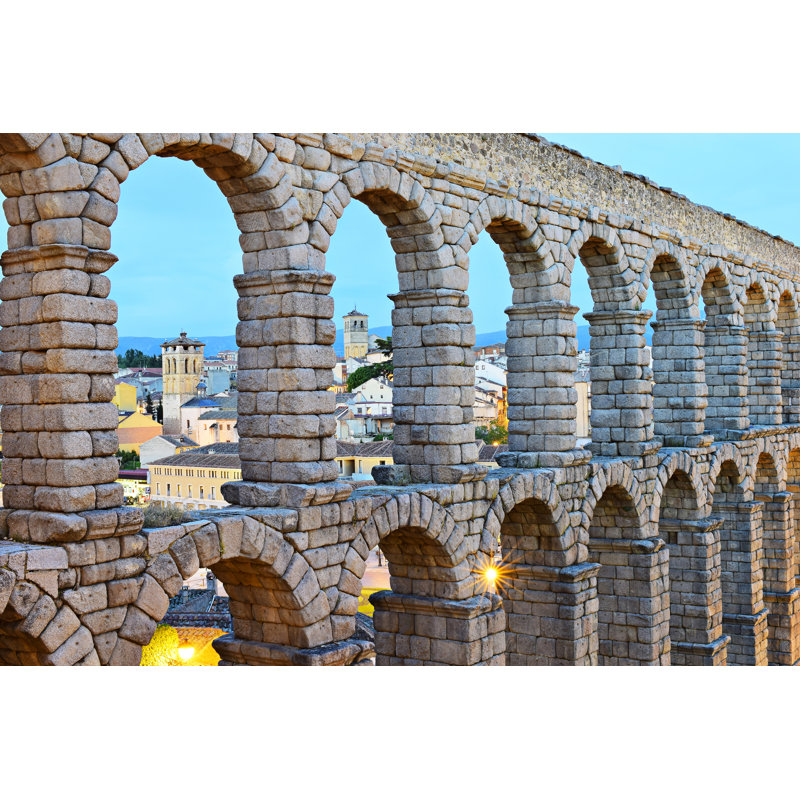Whitmarsh Aqueduct Segovia par Juan Enrique Del Barrio Arri, H 8 po x l 12 po