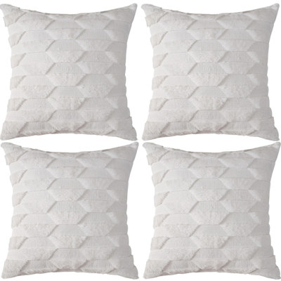 Housse de coussin en fourrure brodée - Hexagone