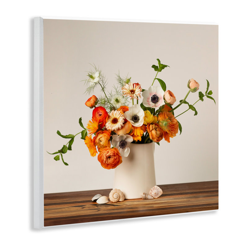 Art mural orange et blanc nature morte par Leah McLean
