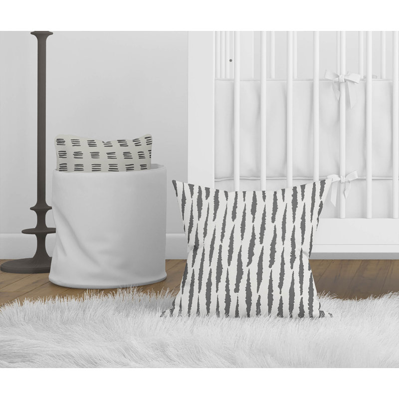 Coussin Scar, Ivoire / rayures gris anthracite, H 20 po x l 20 po