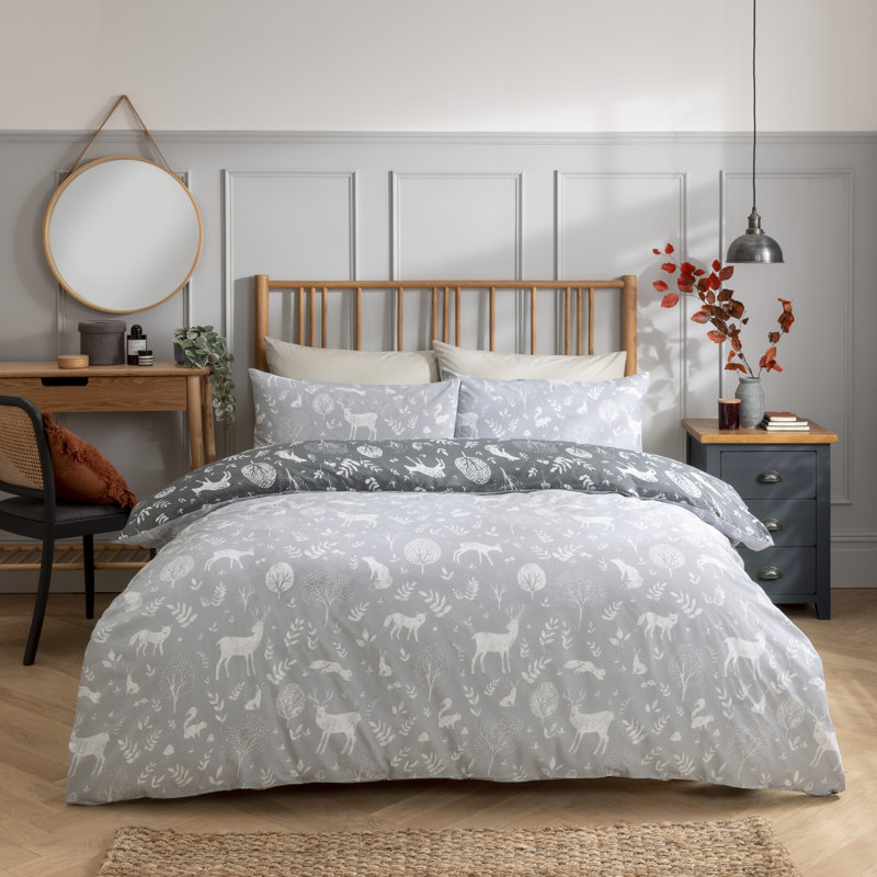 Petersburg Polyester Animal Print Duvet Cover Set with Pillowcases, Kingsize - 2 Standard Pillowcases, Grey