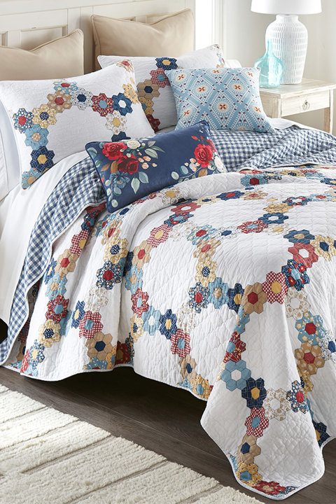 Prairie Cotton Geometric Shape Quilt Set