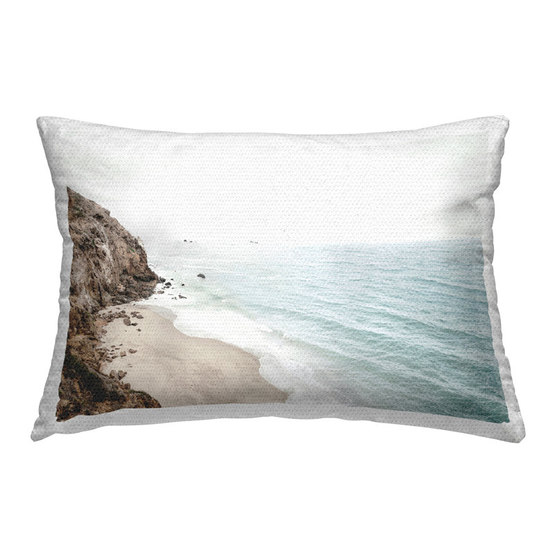 Coussin d'extérieur imprimé California Coast Cliff par Sissi et Seb