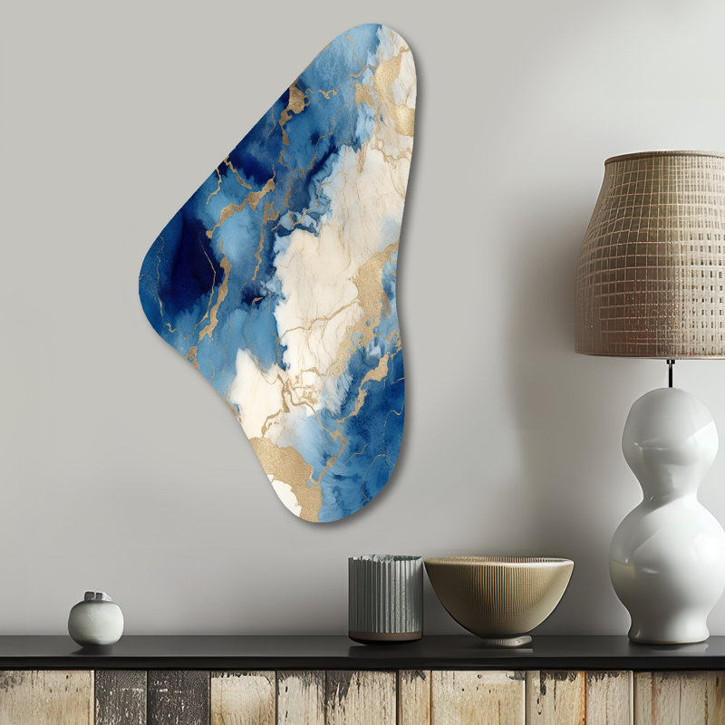 Art mural asymétrique en métal bleu et or en forme de Boomerang, H 31 po x l 17 po