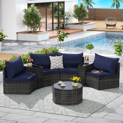 Ensemble de mobilier d'extérieur pour patio en demi-lune avec une conception robuste et polyvalente