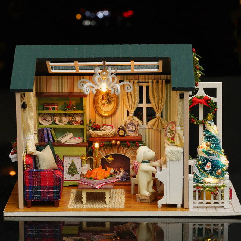 Wizardi Miniature Roombox Kit - Christmas Eve Dollhouse Kit