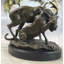 Sculpture de lion et de cerf Brewen