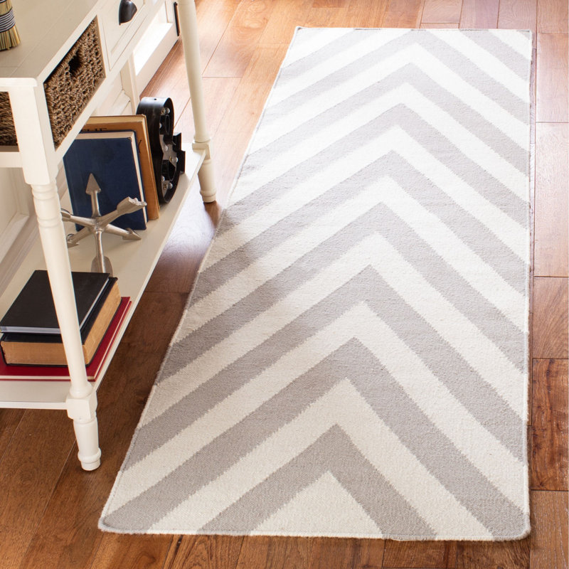 Tapis gris / ivoire en laine et coton tissé à la main à plat Rodgers, Tapis de couloir 2 pi 6 po x 10 pi