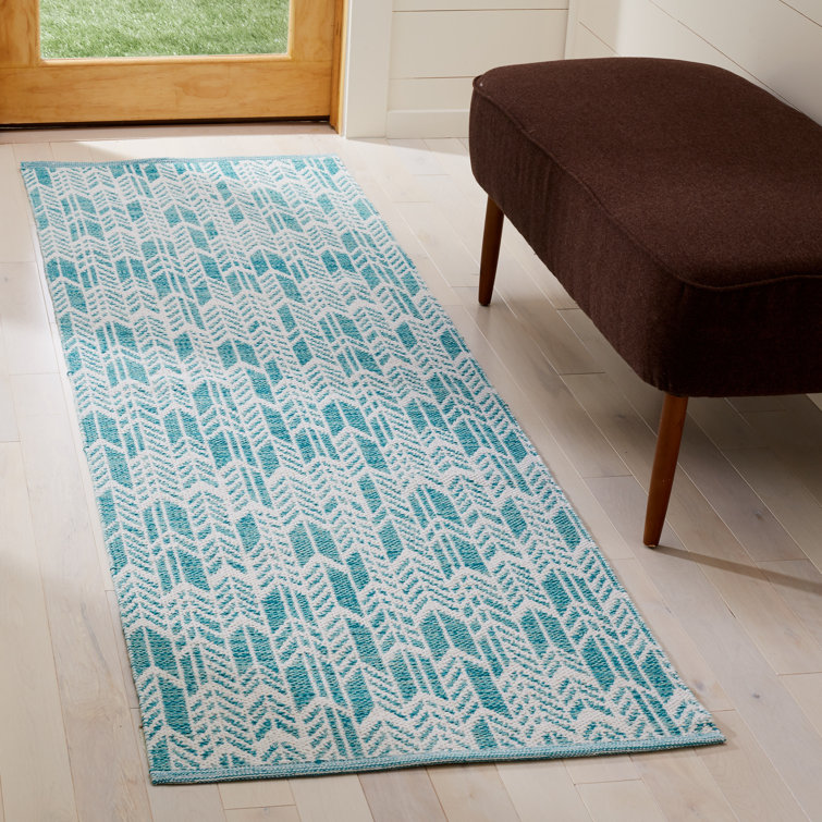 Legaspi Hand Woven Performance Chevron Rug