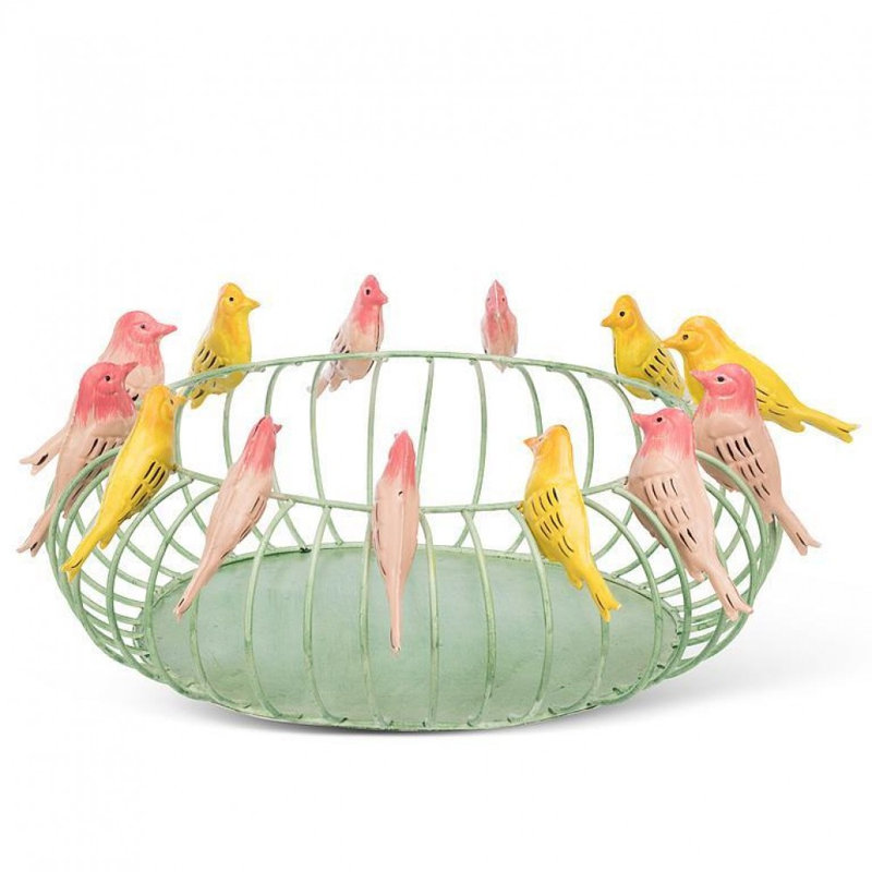 Oiseaux sur un support rond en fil métallique