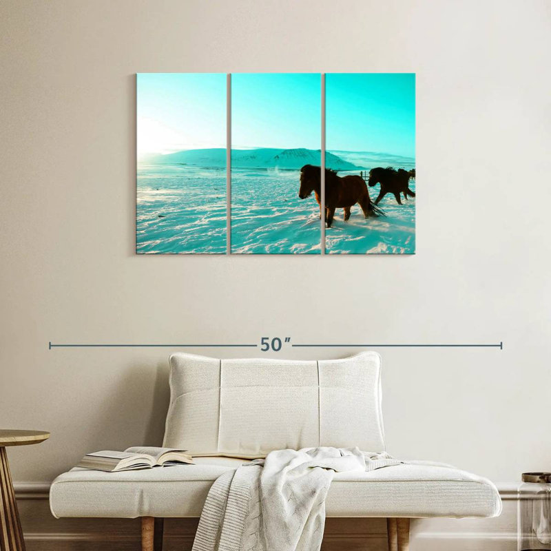 Brampt Icelandic Horses, 24" H x 38" W