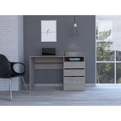 Jaylean Desk by Latitude Run