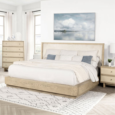 Lit à oreilles Eastern King avec finition en chêne beige, style bord de mer, plateforme, tête de lit tapissier en tissu, lit en peuplier massif et contreplaqué